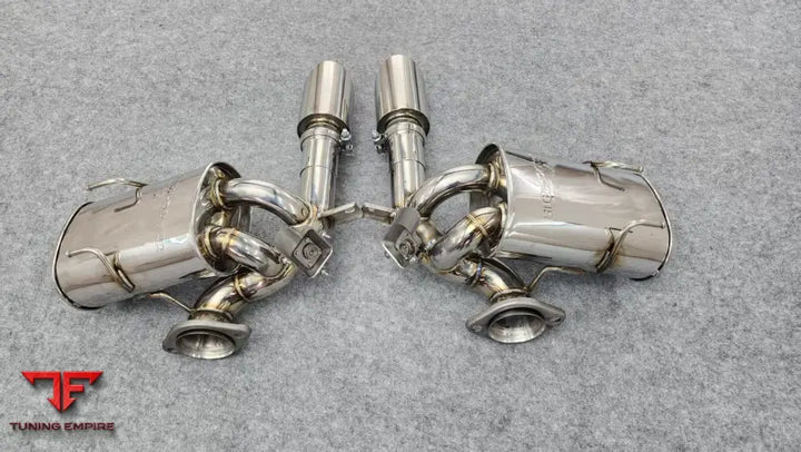 ASTON MARTIN VANTAGE DRY CARBON BODY KIT