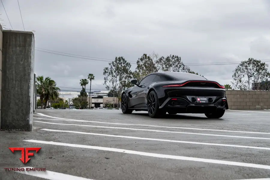 ASTON MARTIN VANTAGE FORGED WHEELS AND EXHAUST SYSTEM