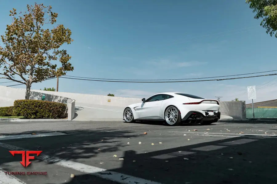 ASTON MARTIN VANTAGE FORGED WHEELS AND EXHAUST SYSTEM