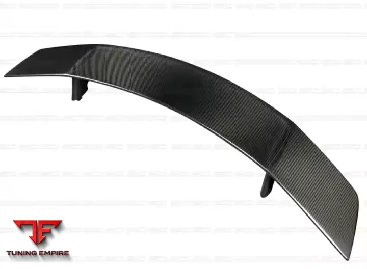 AUDI R8 CARBON BODY KIT PARTS