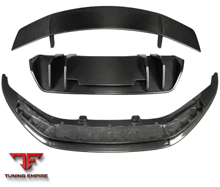 AUDI R8 CARBON BODY KIT PARTS