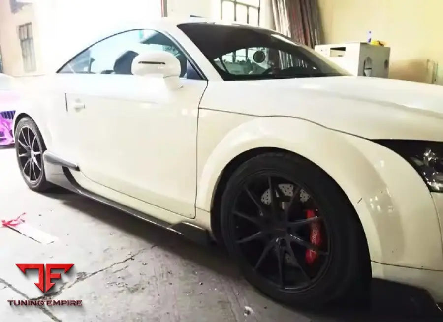 AUDI R8 CARBON FIBER BODY KIT PARTS