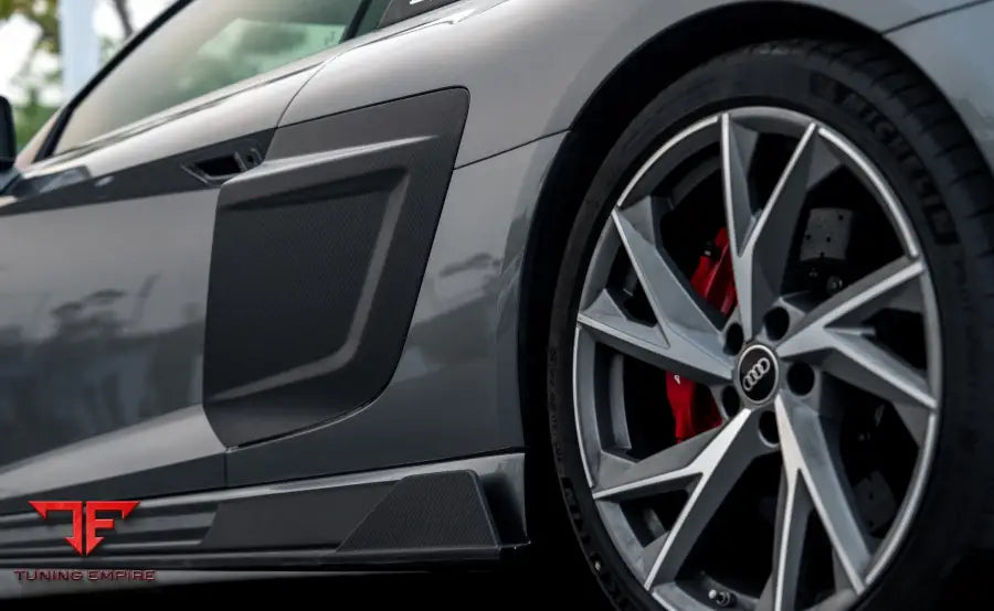 AUDI R8 CARBON FIBER RAZOR KIT 2019-2023