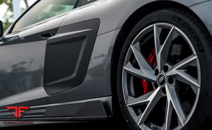 AUDI R8 CARBON FIBER RAZOR KIT 2019-2023