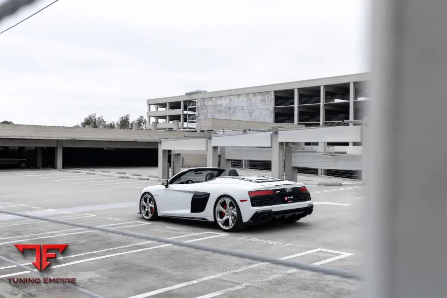 AUDI R8 FORGED WHEELS AND EXHAUST SYSTEM