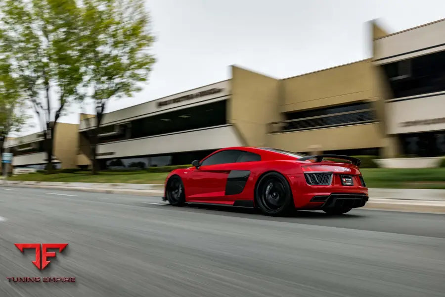 AUDI R8 FORGED WHEELS AND EXHAUST SYSTEM