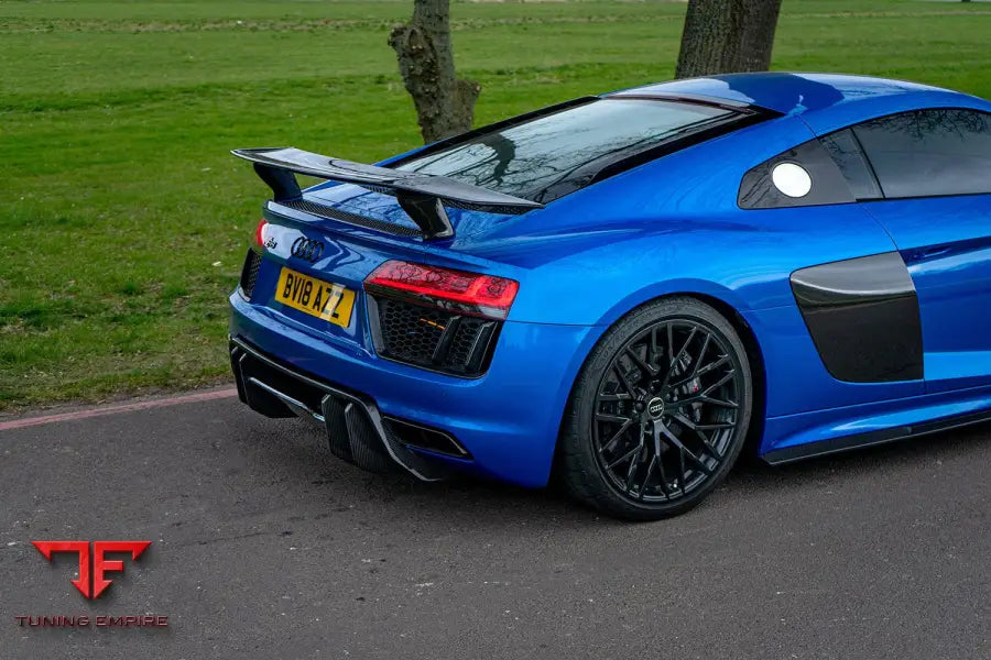 AUDI R8 V10 GEN 2 CARBON FIBER PARTS