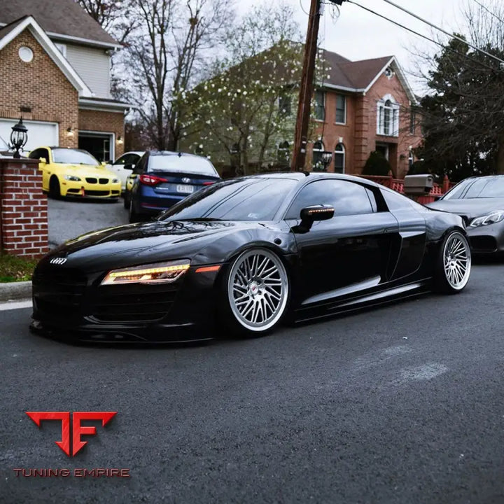 AUDI R8 VOSSEN FORGED LC-105T WHEELS