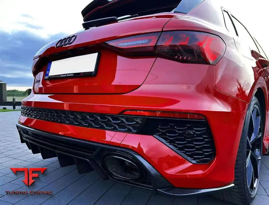 Audi RS3(8Y)