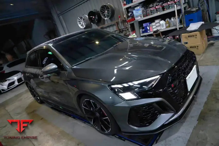 Audi RS3(8Y)