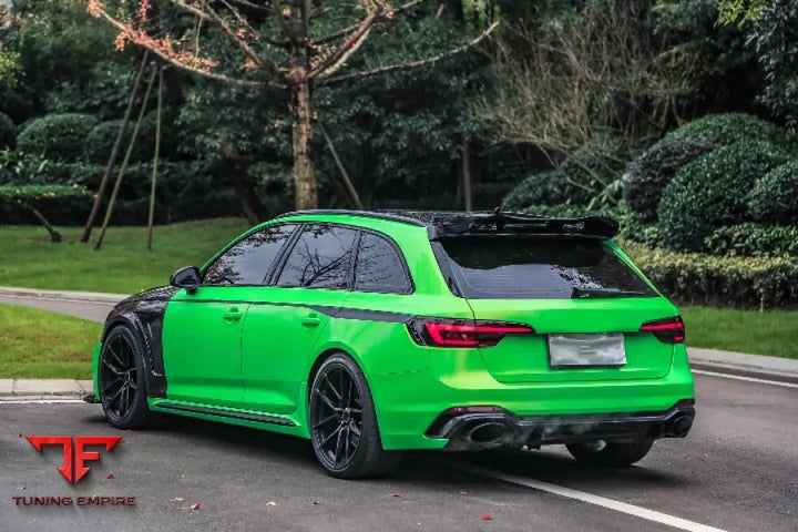 AUDI RS4 B9 2019 + CARBON BODY KIT