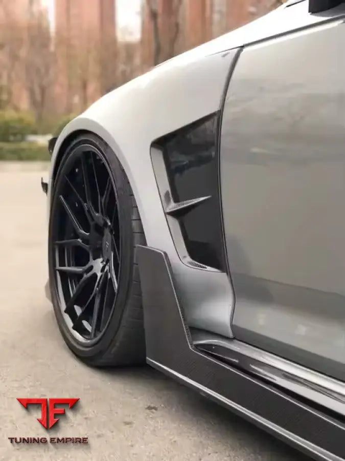 AUDI RS4 CARBON FIBER BODY KIT PARTS