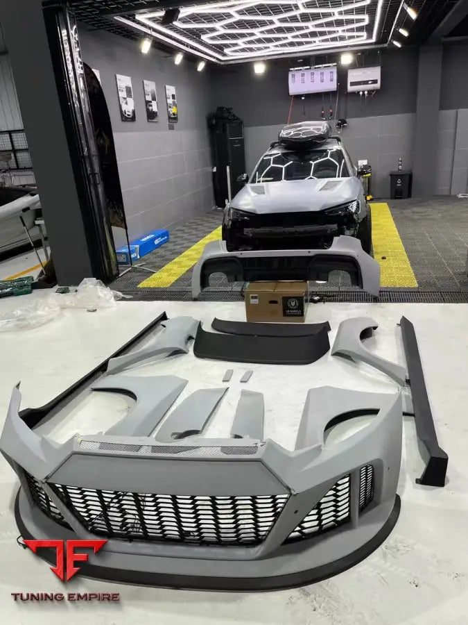 AUDI RS4 CLUBSPORT WIDE BODY KIT 2020 + 