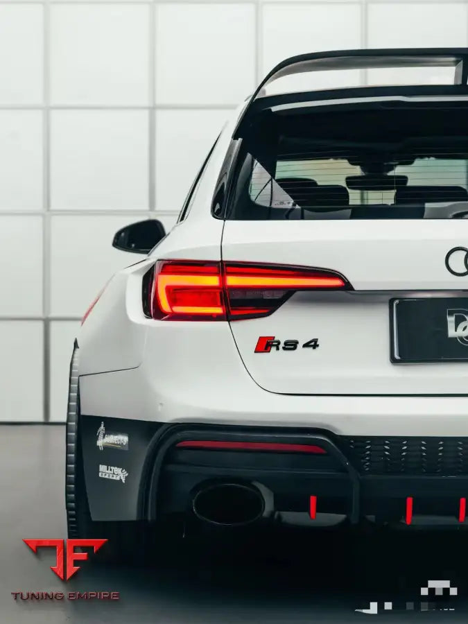 AUDI RS4 CLUBSPORT WIDE BODY KIT 2020+