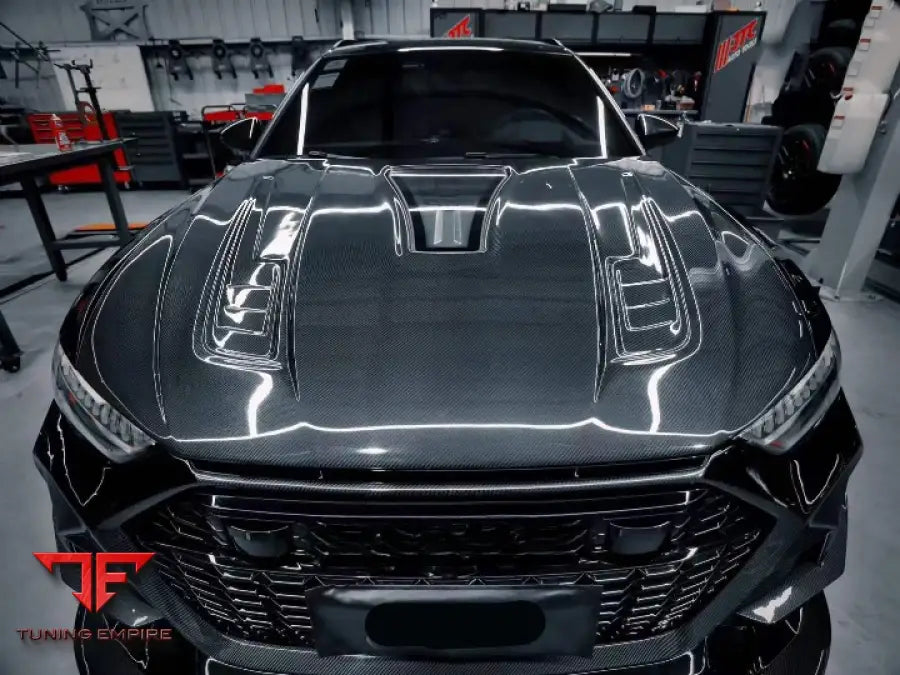 AUDI RS6 C8 FACELIFT 2024 + CARBON BODY KIT