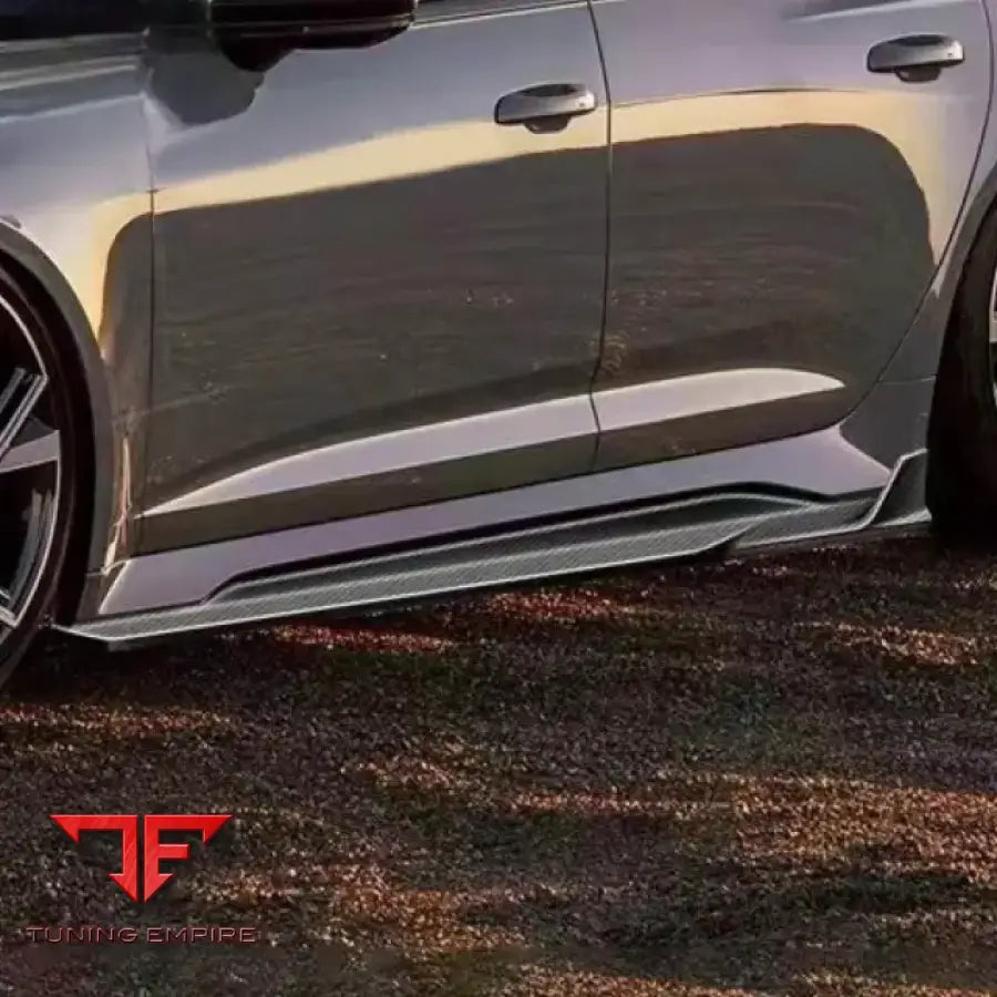 AUDI RS6 DRY CARBON FIBER BODY KIT PARTS