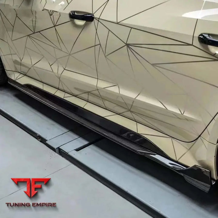 AUDI RS7 C8 RAZOR CARBON FIBER KIT