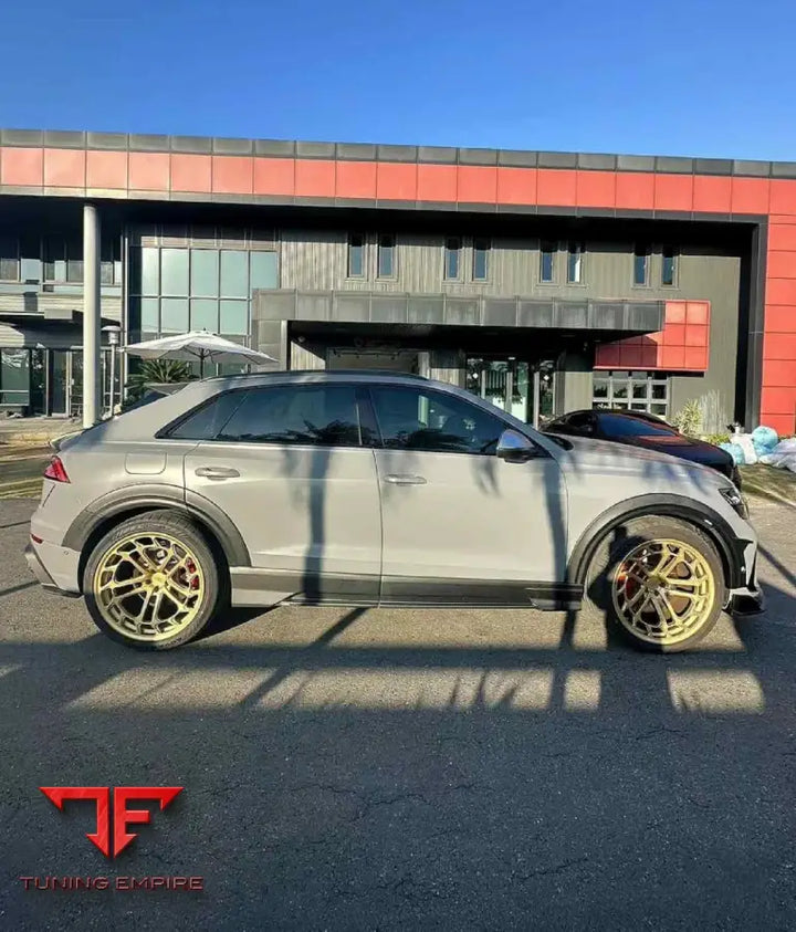 AUDI RSQ8 CARBON FIBER BODY KIT 2018-2023