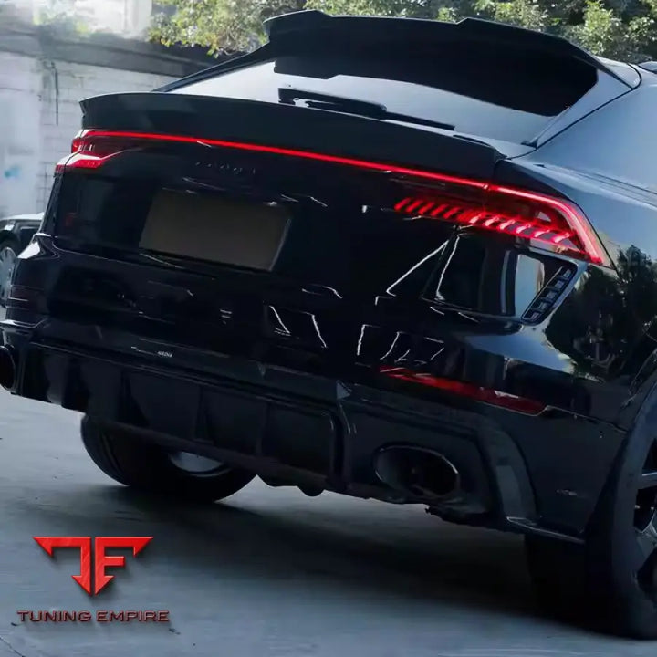 AUDI RSQ8 DRY CARBON FIBER BODY KIT PARTS