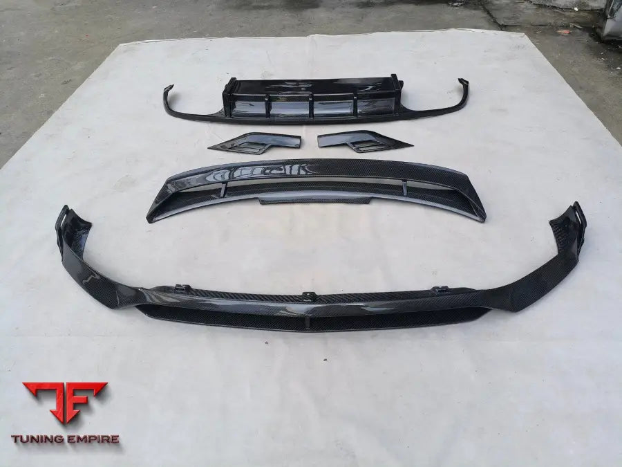 BENTLEY BENTAYGA CARBON BODY KIT 2020+