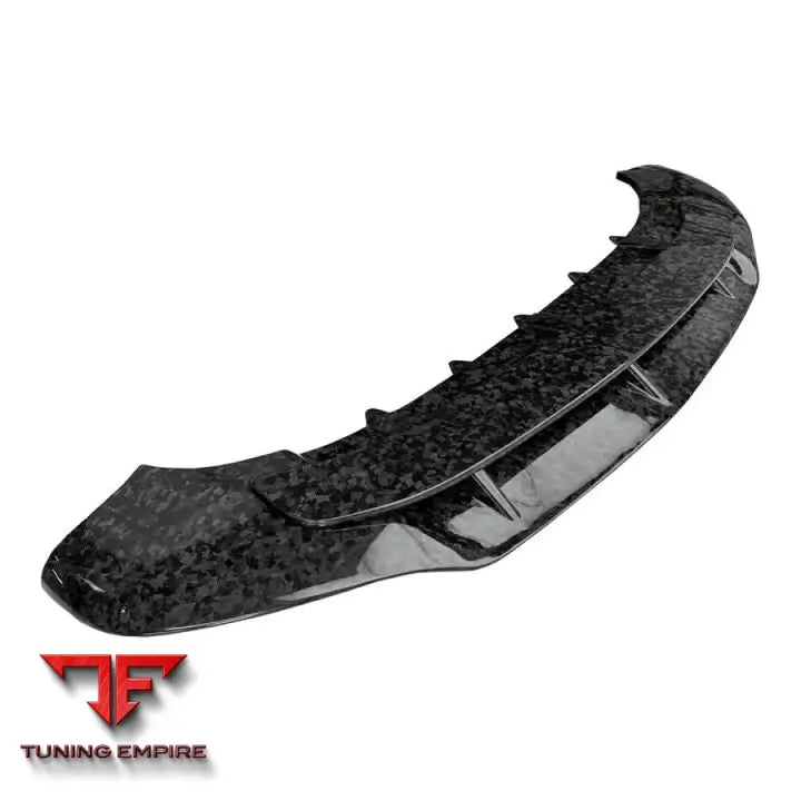 BENTLEY BENTAYGA CARBON FIBER BODY KIT