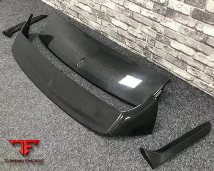 BENTLEY BENTAYGA M STYLE DRY CARBON FIBER BODY KIT 2015–2019