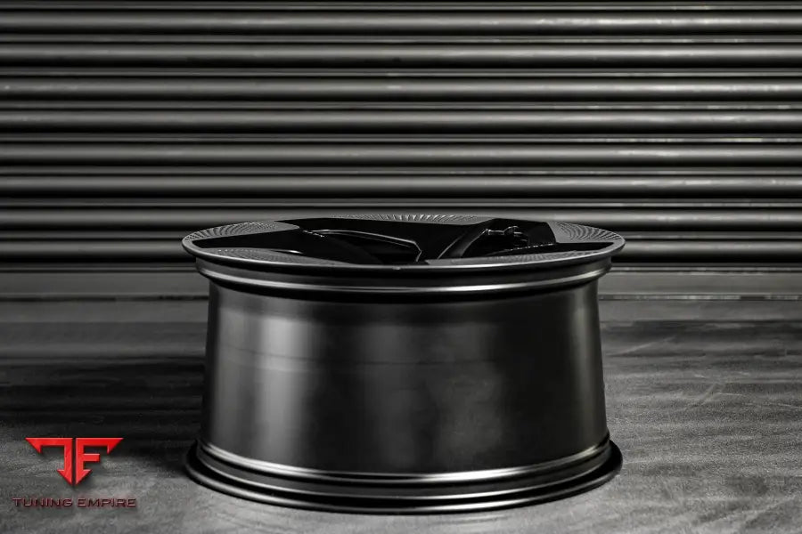 BENTLEY BENTAYGA KAHN FORGED ALLOY WHEELS