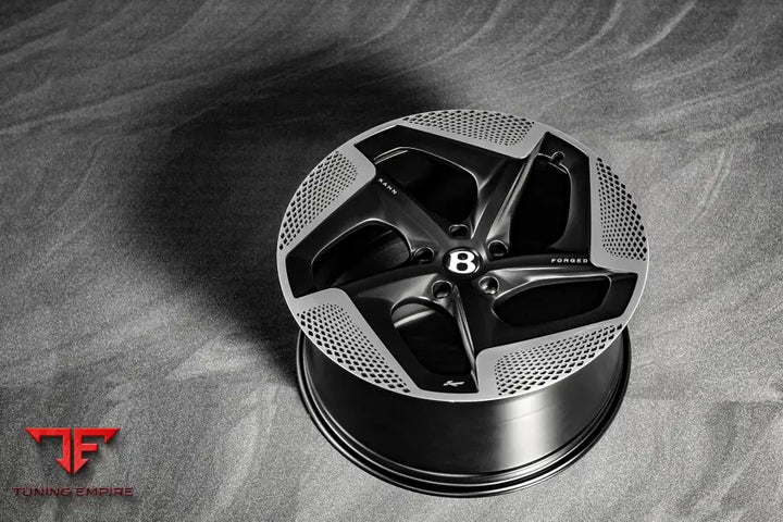 BENTLEY BENTAYGA KAHN FORGED ALLOY WHEELS