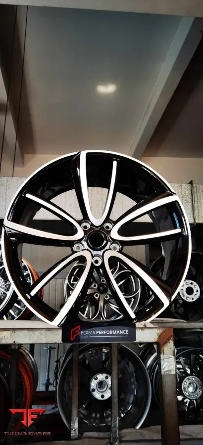 BENTLEY BENTAYGA WHEELS