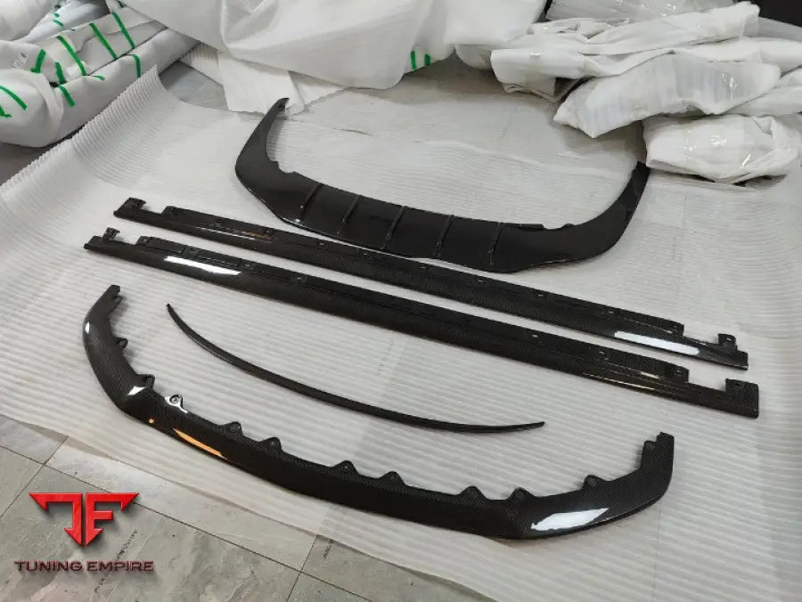 Bentley Flying Spur 2020 + Dry Carbon Body Kit