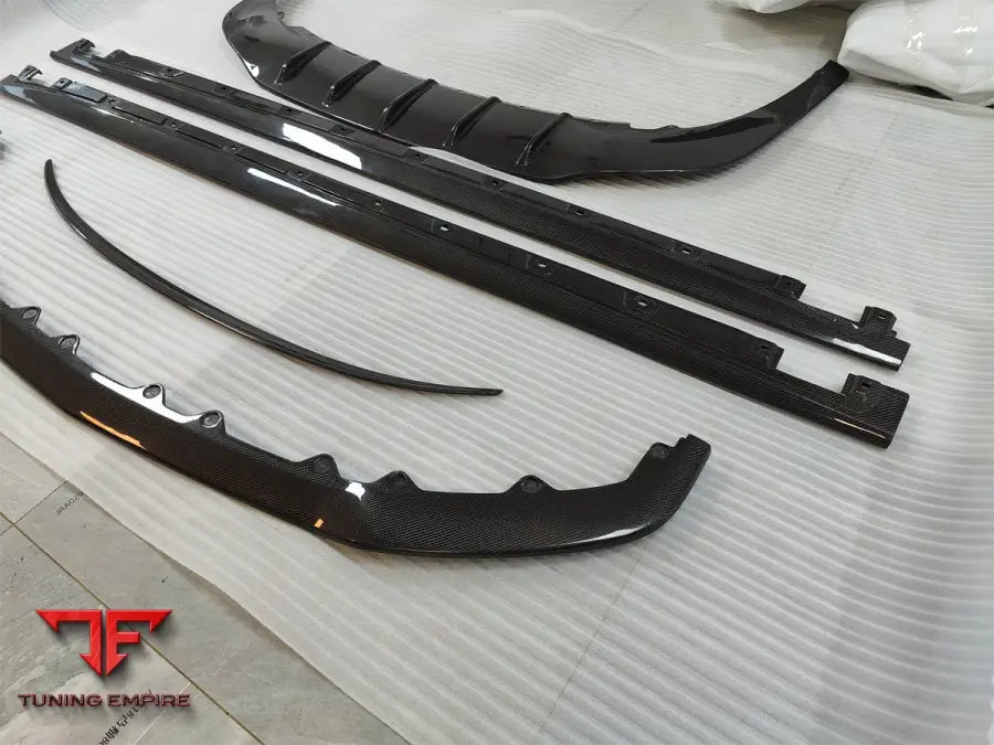 BENTLEY FLYING SPUR EDITON 1 CARBON FIBER BODY KIT 2019-2024