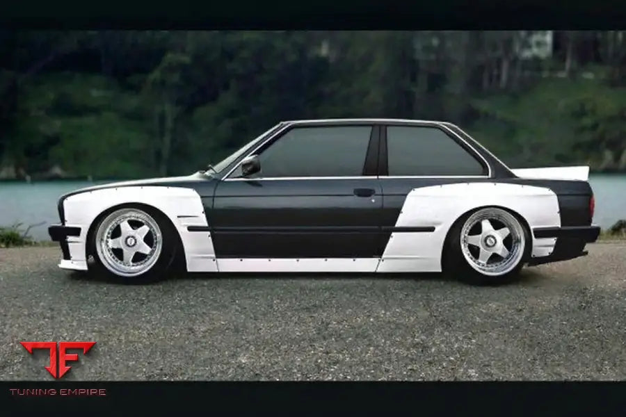BMW 3 SERIES E30 WIDE BODY KIT
