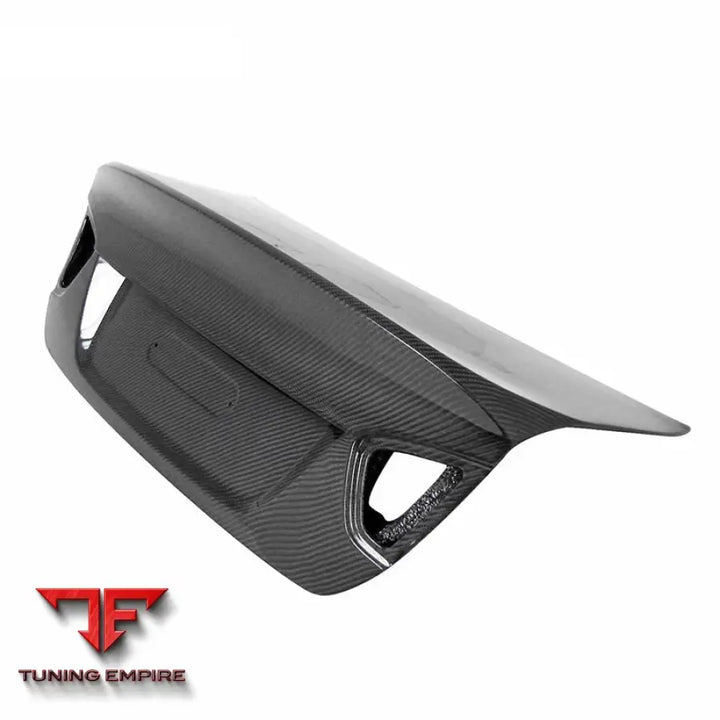 BMW 3 SERIES E90 CARBON FIBER PARTS