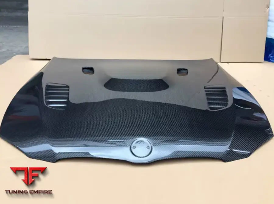 BMW 3 SERIES E92 M3 CARBON FIBER ENGINE BONNET HOOD