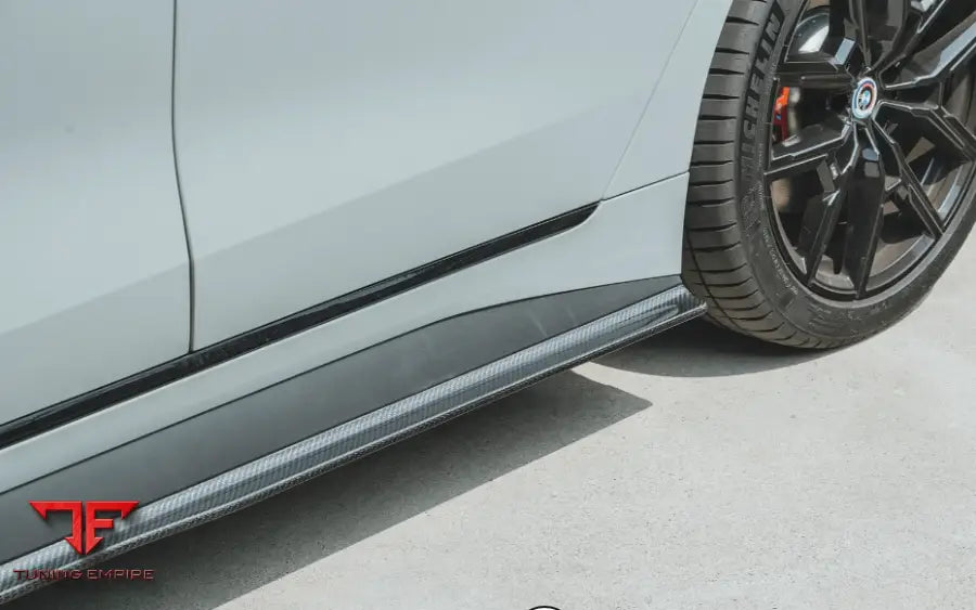 BMW 4 SERIES G26 CARBON PARTS 2022Y