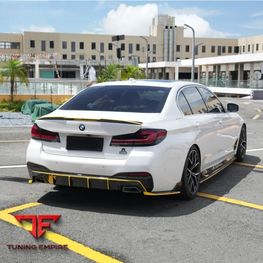 BMW 5 SERIES (G38) DRY CARBON FIBER BODY KIT