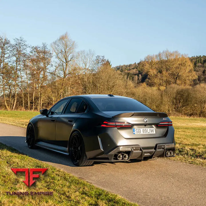 BMW 5 SERIES G60 CARBON FIBER PARTS