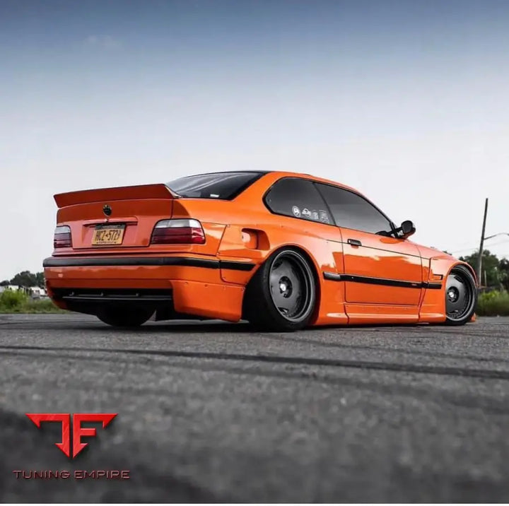 BMW E36 COUPE - WIDE BODY KIT