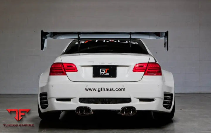 BMW E92 M3 RACING ALMS WIDEBODY KIT