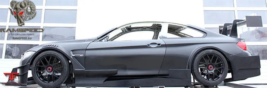 BMW F82 M4 DTM RACING BODYKIT