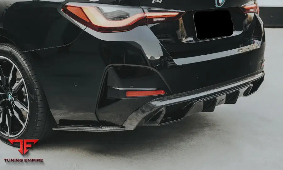 BMW I4 M50 CARBON PARTS 2022Y