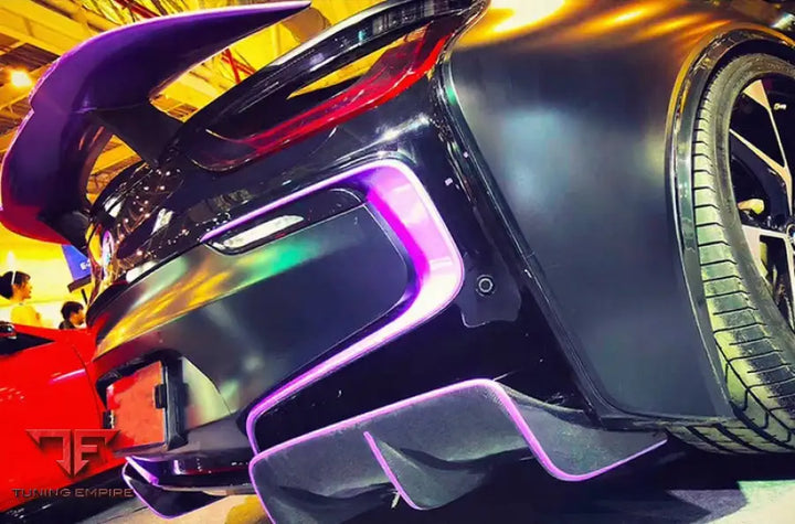 BMW I8 FIBER BODY KIT PARTS