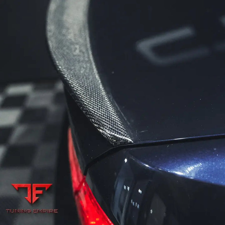 BMW M3 E92 CARBON FIBER KIT