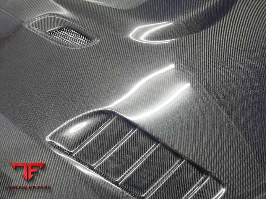 BMW M3 E92 CARBON GTR BONNET