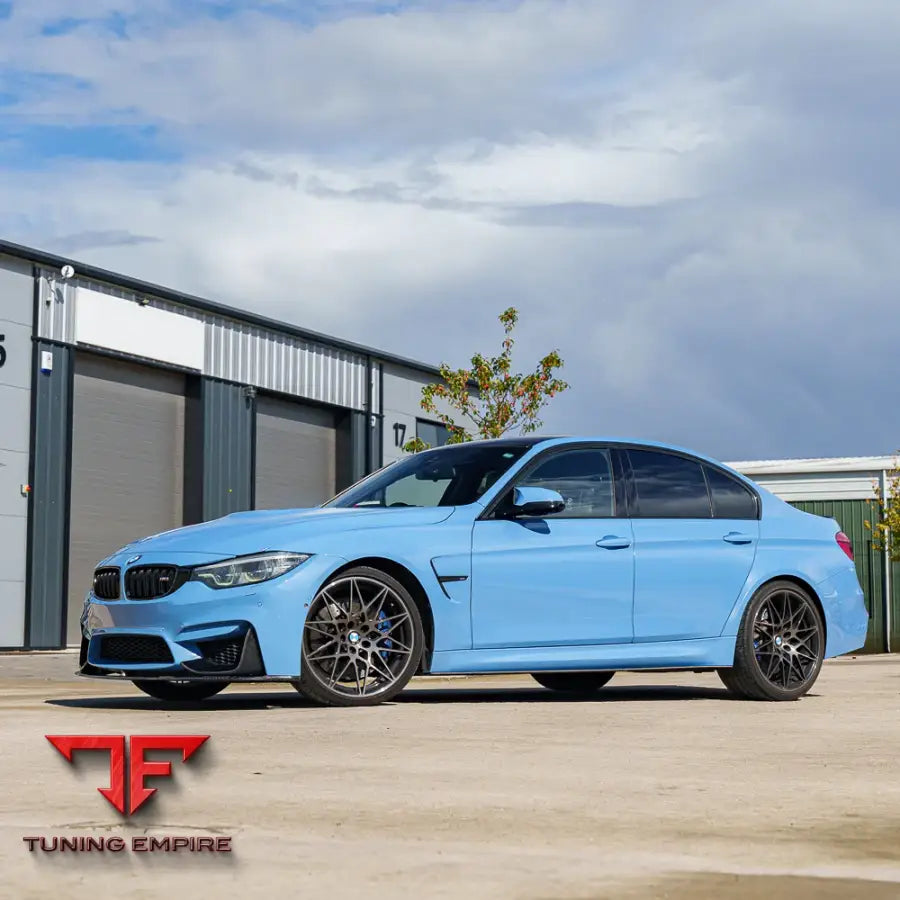 BMW M3 F80 CARBON FIBER KIT