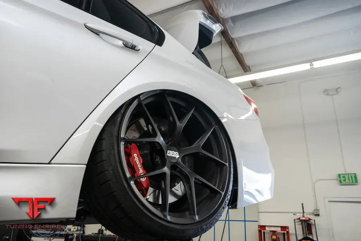 BMW M3 FORGED WHEELS AND EXHAUST SYSTEM
