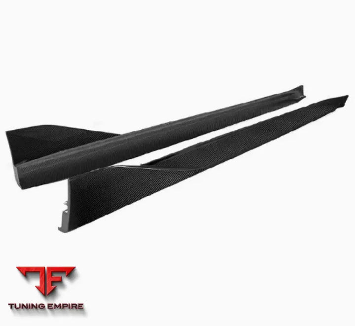 BMW M3/M4 F80/F82/F83 CARBON FIBER SIDE SKIRT