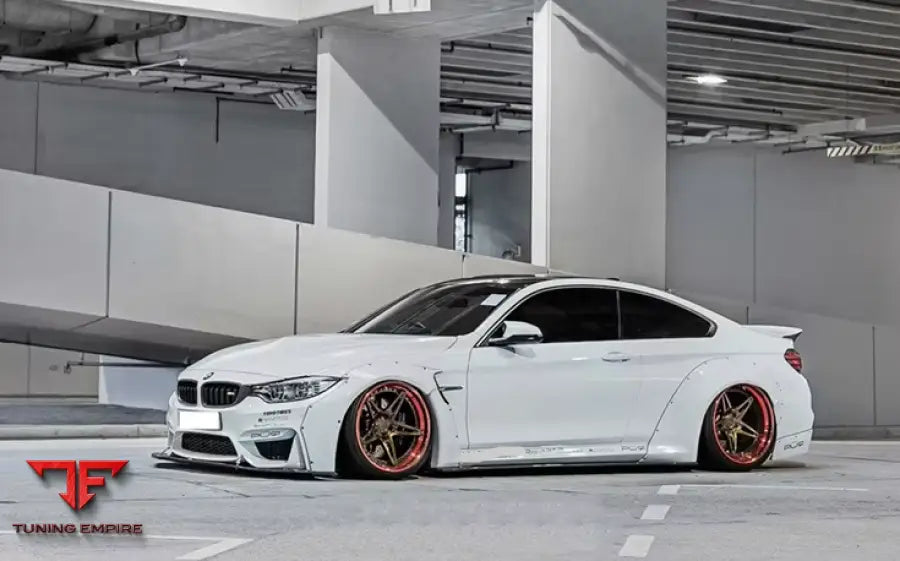 BMW M4 F82 WIDE BODY KIT