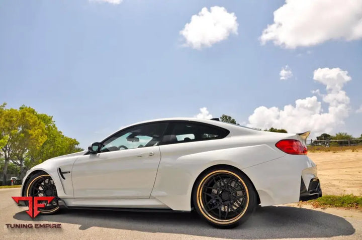 BMW M4 F82 WIDEBODY KIT