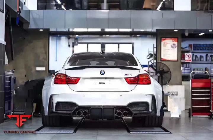 BMW M4 F82 WIDEBODY KIT